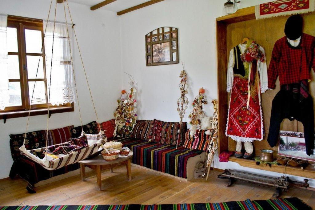 Complex Barite Hotel Chernevo Bagian luar foto